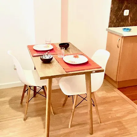 Apartment Charming 1-bed In Tarragona